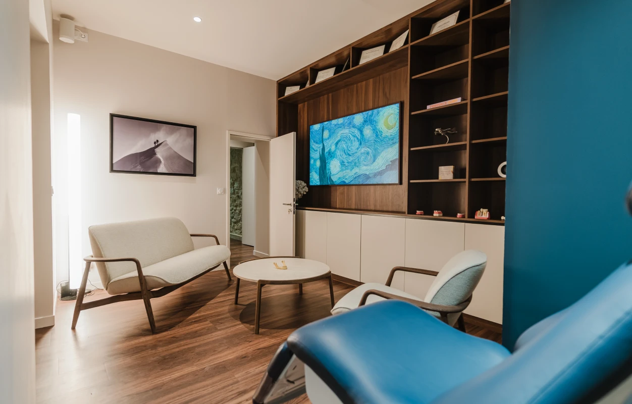 En tant que cabinet de chirurgie exclusive, nous sommes conscient que chaque intervention requiert une précision et une discipline sans faille.